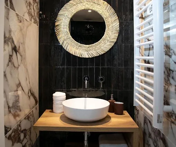 בית הארחה Amare בארי