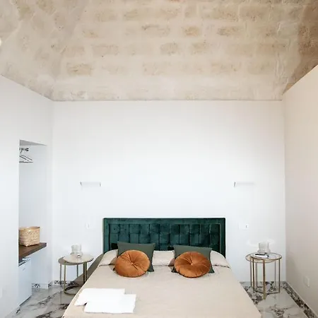 Amare Guest house *